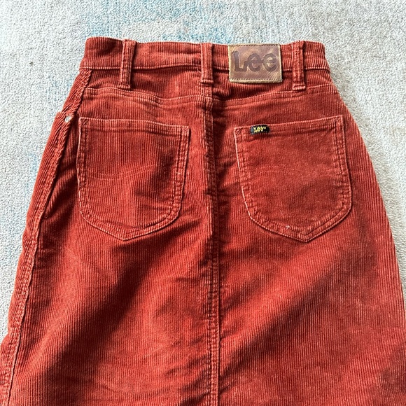 NWOT Lee Vintage Modern Burnt Orange High Waisted Pencil Skirt. Size 24. - Picture 8 of 12